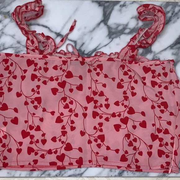 ❤️ Heart Pattern Crop Tank Top - Picture 5 of 6